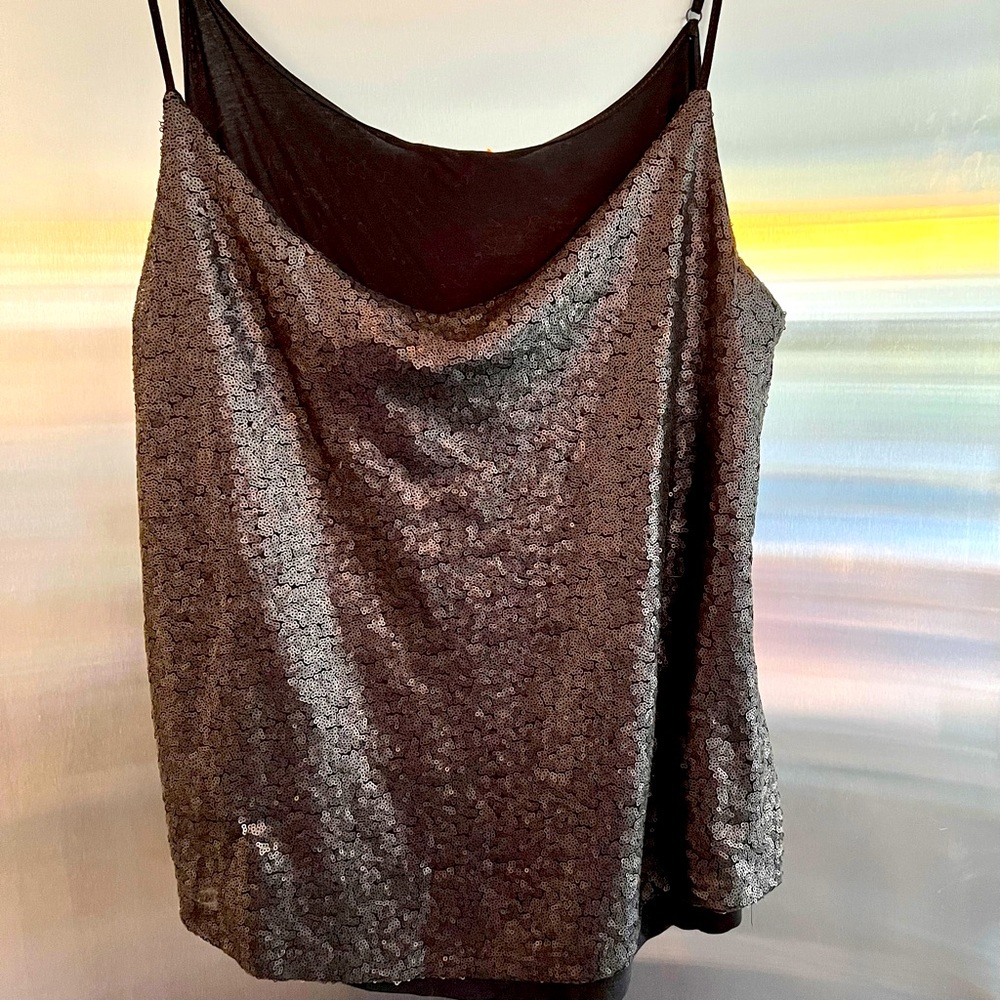 NWT Black sequined cami/tank top size XL with spaghetti straps. Back is plain.